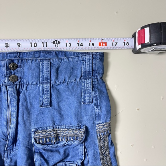 Johnny  Was Biya Aventura Blue Cargo Embroidered Jean Pant Size 8 $435 Wide Leg - Picture 10 of 13